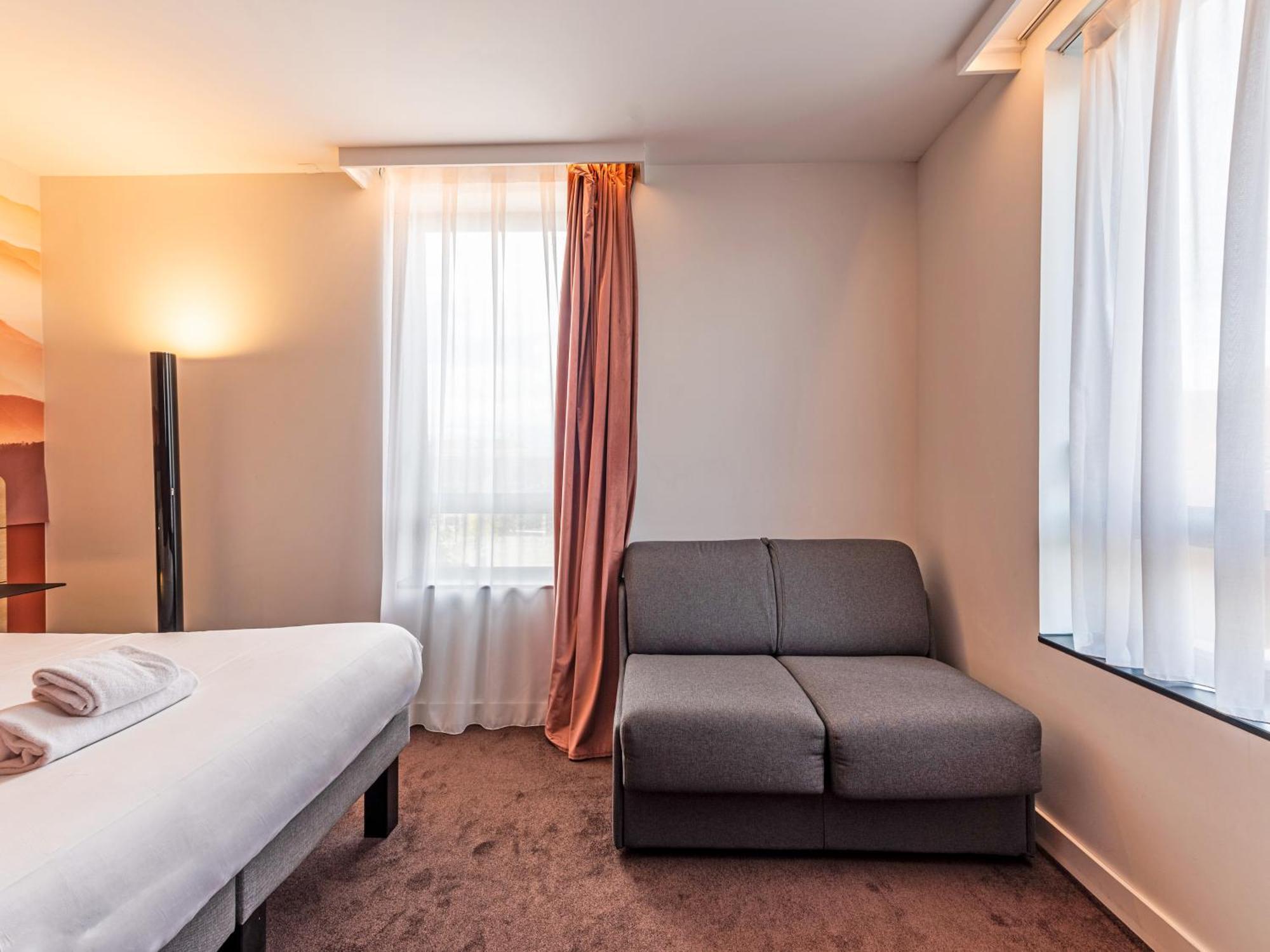 Novotel Annemasse Centre - Porte De Geneve エクステリア 写真