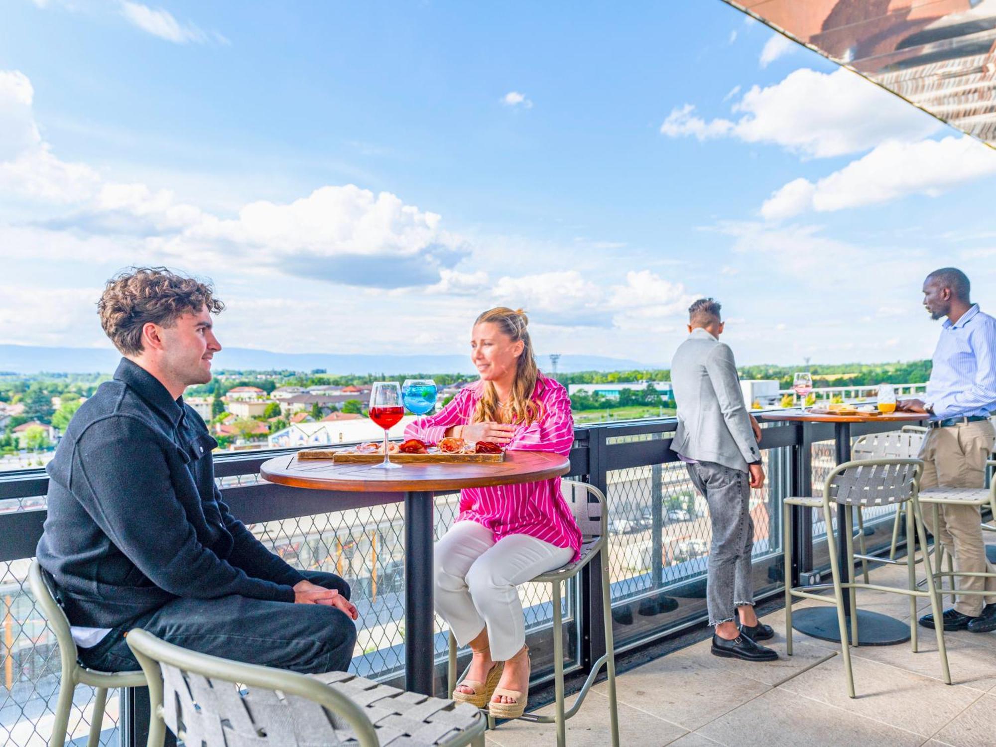 Novotel Annemasse Centre - Porte De Geneve エクステリア 写真