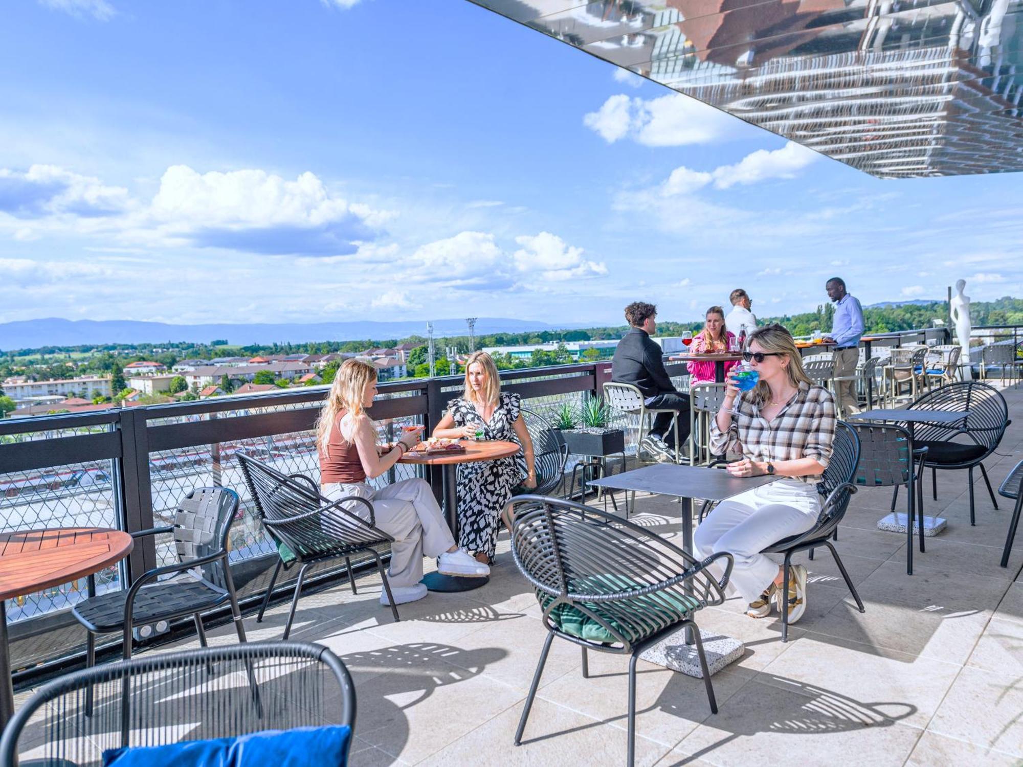 Novotel Annemasse Centre - Porte De Geneve エクステリア 写真