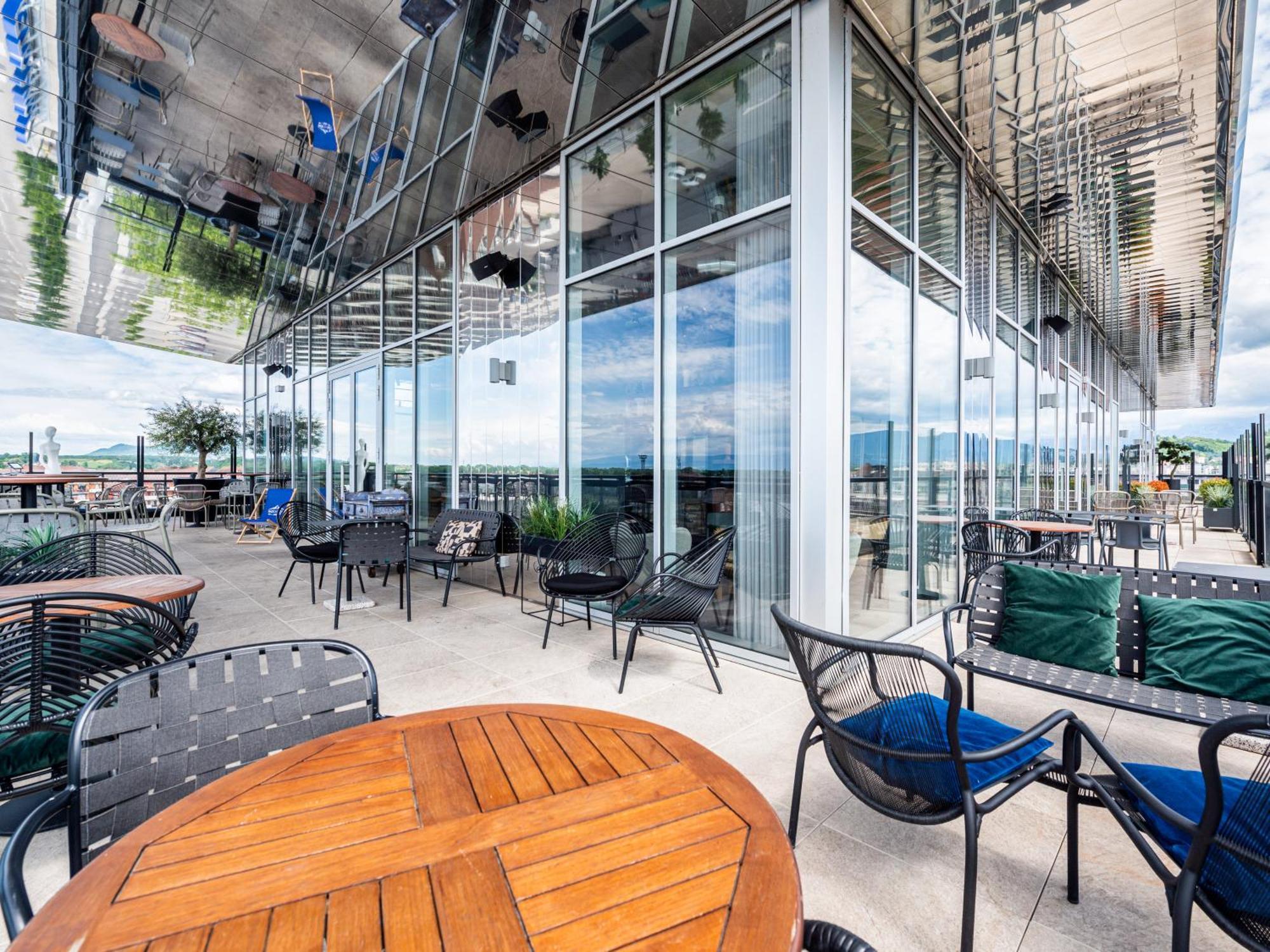 Novotel Annemasse Centre - Porte De Geneve エクステリア 写真