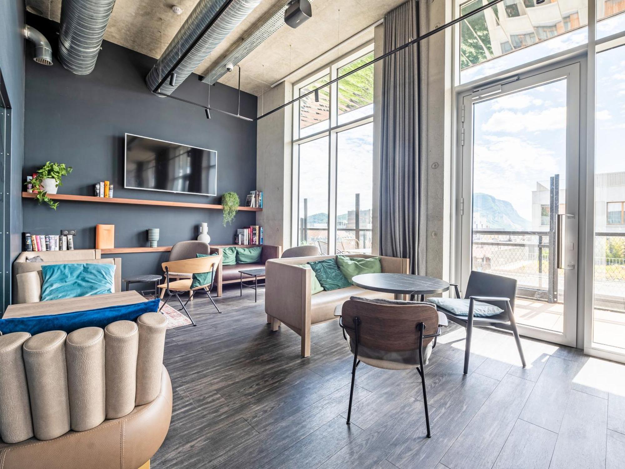 Novotel Annemasse Centre - Porte De Geneve エクステリア 写真