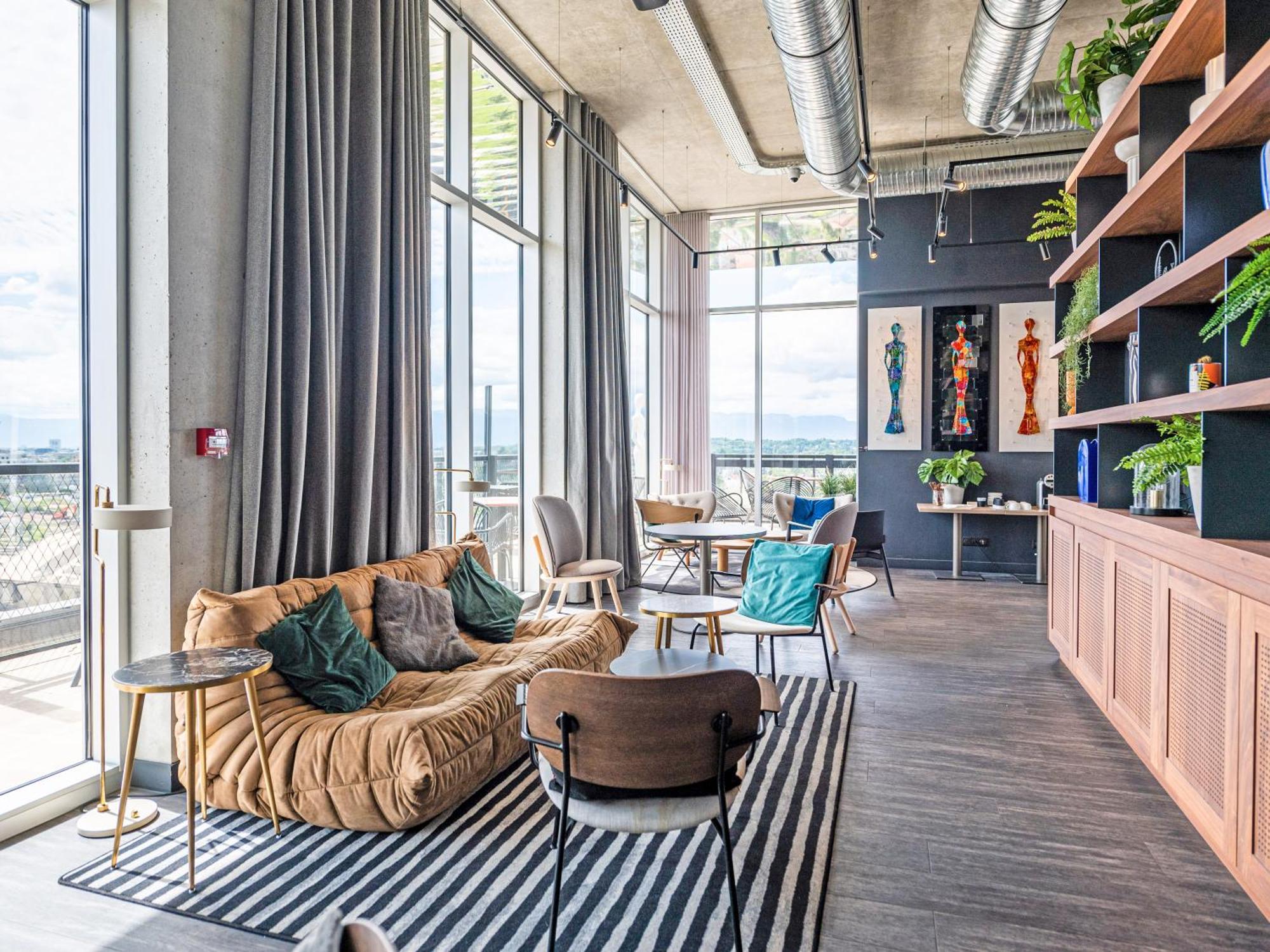 Novotel Annemasse Centre - Porte De Geneve エクステリア 写真