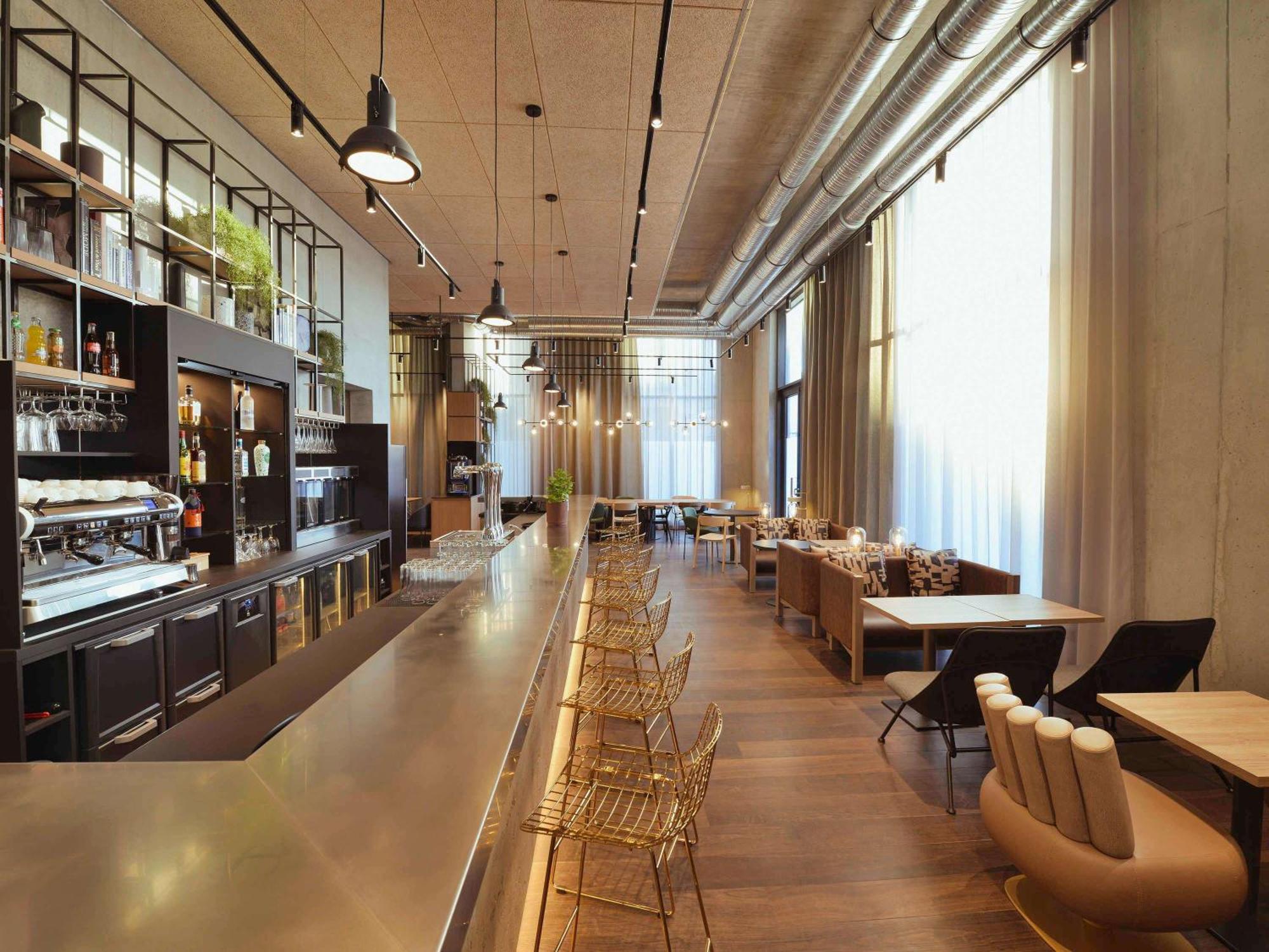 Novotel Annemasse Centre - Porte De Geneve エクステリア 写真