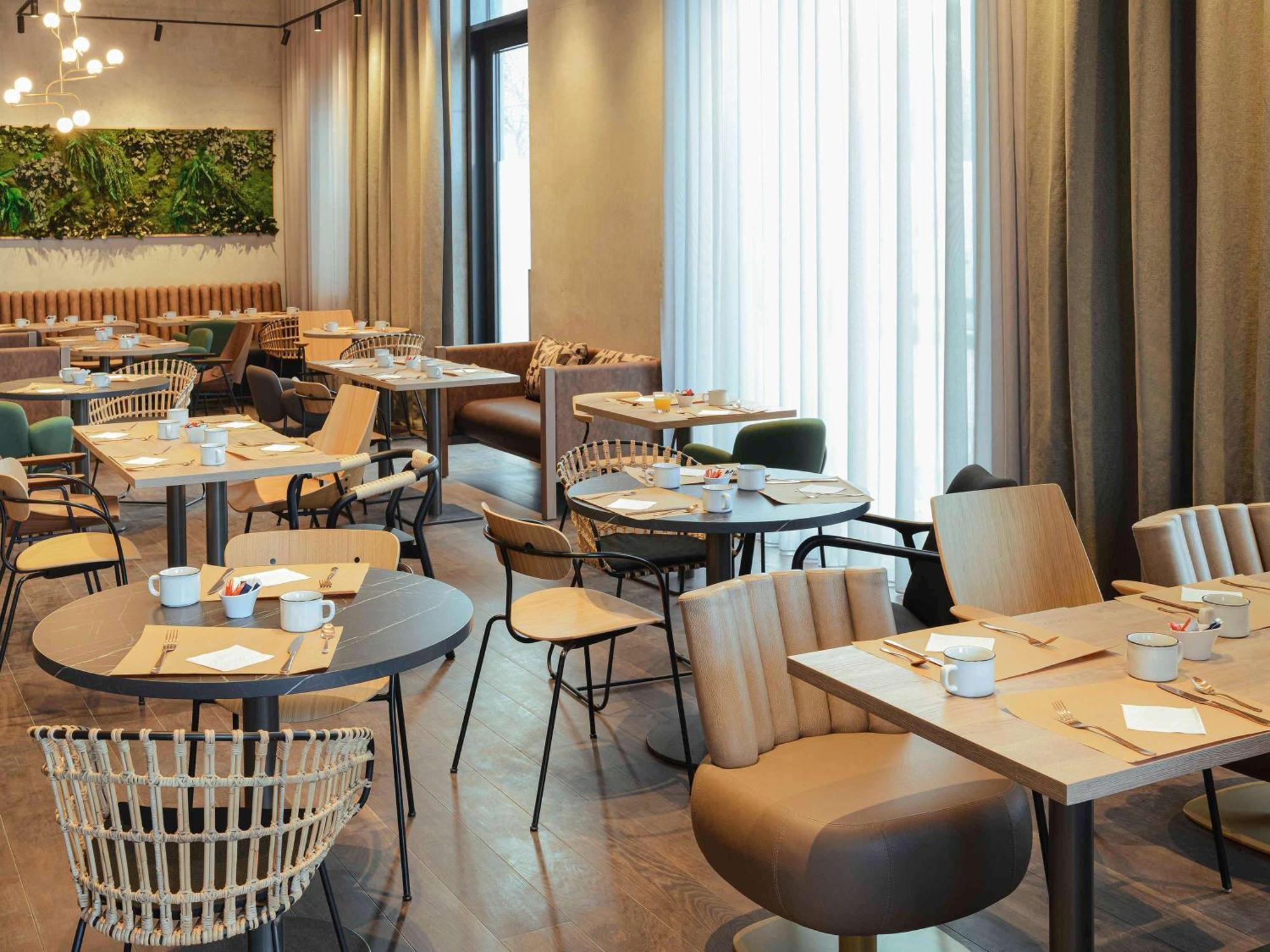 Novotel Annemasse Centre - Porte De Geneve エクステリア 写真